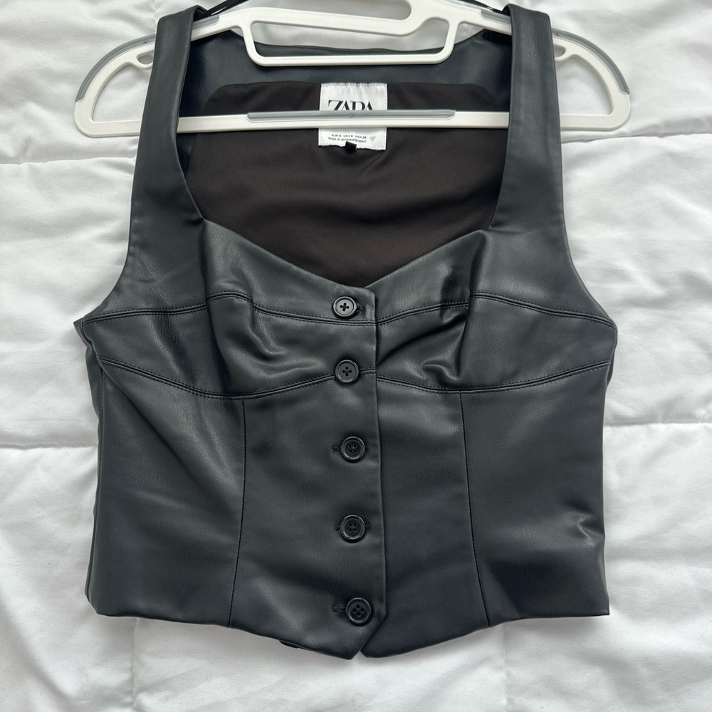 Zara White Label with Black Logo Size EUR S